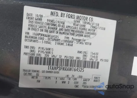 2010 Ford Focus Se z USA, uszkodzony, nr VIN 1FAHP3FNXAW164525